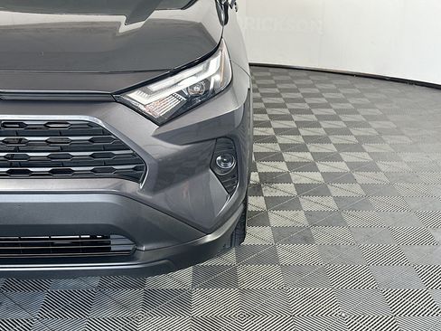 Certified 2025 Toyota RAV4 LE FWD image 9