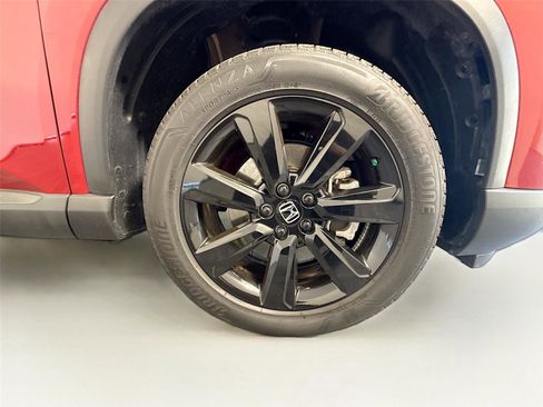 Used 2025 Honda Pilot Black Edition image 30