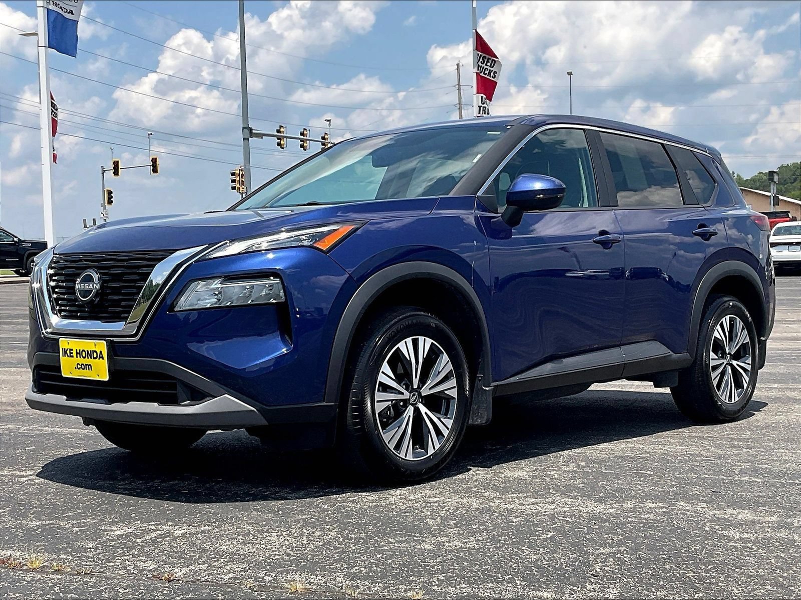 Used 2023 Nissan Rogue SV AWD/4WD image 7