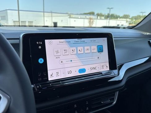 New 2026 Volkswagen Atlas Cross Sport SEL R-Line image 21