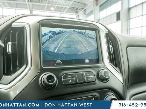 Used 2021 Chevrolet Silverado 1500 LT AWD/4WD image 8