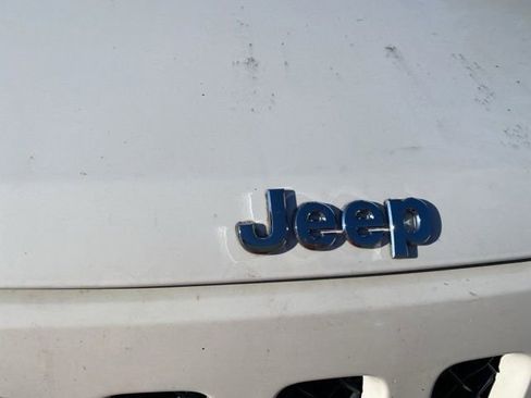 Used 2014 Jeep Patriot Latitude image 20