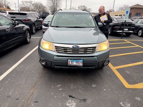 Used 2010 Subaru Forester 2.5X Limited image 4