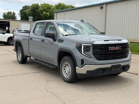 Used 2024 GMC Sierra 1500 Pro w/ X31 Off-Road Package AWD/4WD image 1