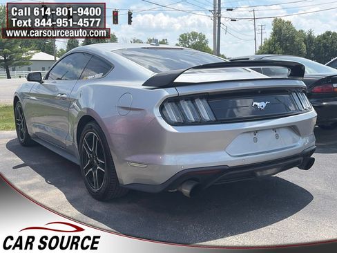 Used 2020 Ford Mustang Premium RWD image 7
