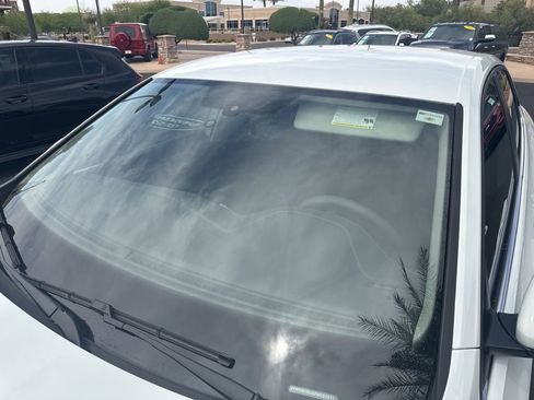 Certified 2023 Volkswagen Jetta S FWD image 14