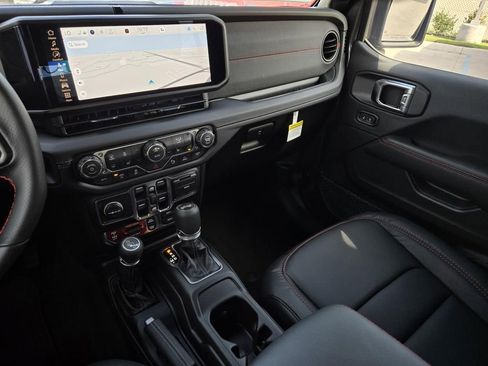 New 2026 Jeep Wrangler Unlimited Rubicon 392 image 20