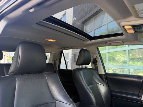 Used 2019 Toyota 4Runner Limited AWD/4WD image 50