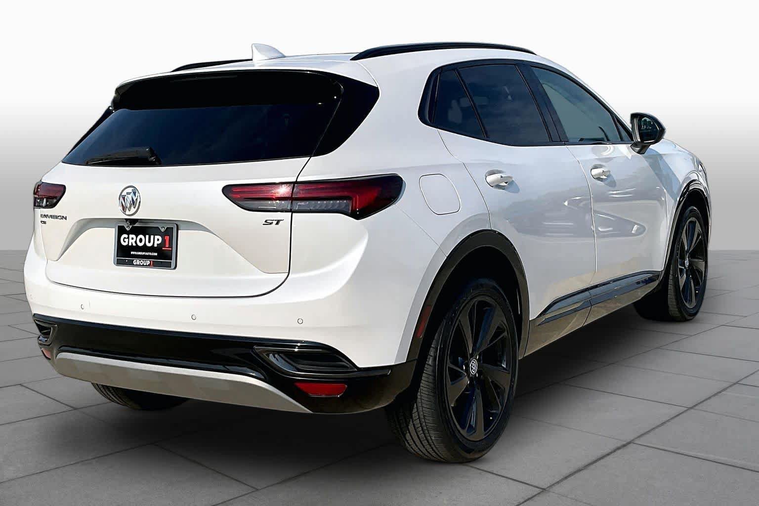Used 2023 Buick Envision Essence w/ Sport Touring Package AWD/4WD image 25