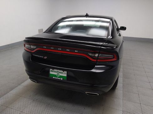 Used 2019 Dodge Charger SXT AWD/4WD image 7