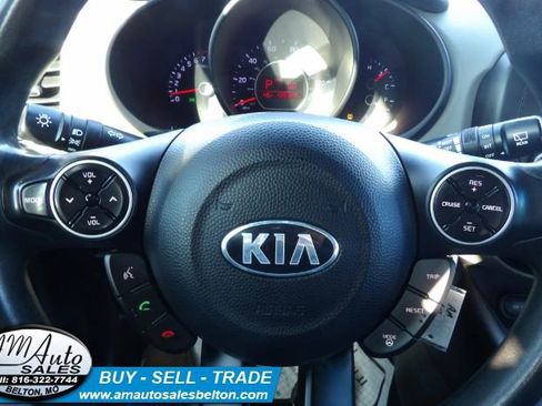 Used 2016 Kia Soul image 11