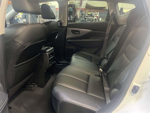 Used 2024 Nissan Murano SV image 13