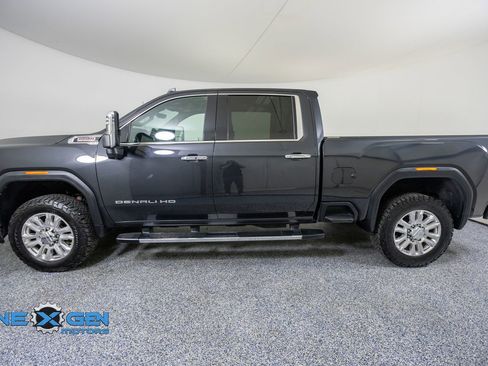 Used 2020 GMC Sierra 2500 Denali w/ Denali Ultimate Package AWD/4WD image 4