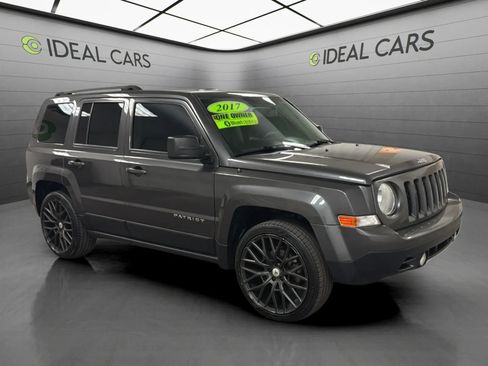 Used 2017 Jeep Patriot Sport w/ Power Value Group FWD image 3