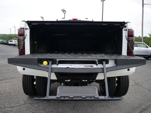 Used 2022 Ford F450 Lariat w/ Lariat Ultimate Package AWD/4WD image 54