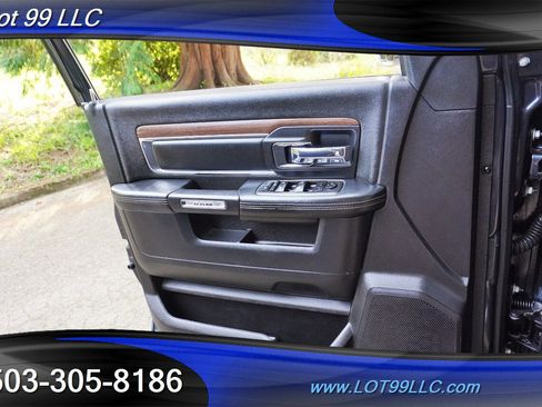 Used 2016 RAM 3500 Laramie w/ Convenience Group image 25