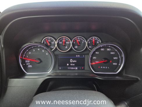 Used 2020 Chevrolet Silverado 1500 LT w/ Texas Edition image 10