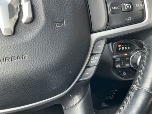 Used 2023 RAM 1500 Big Horn AWD/4WD image 34