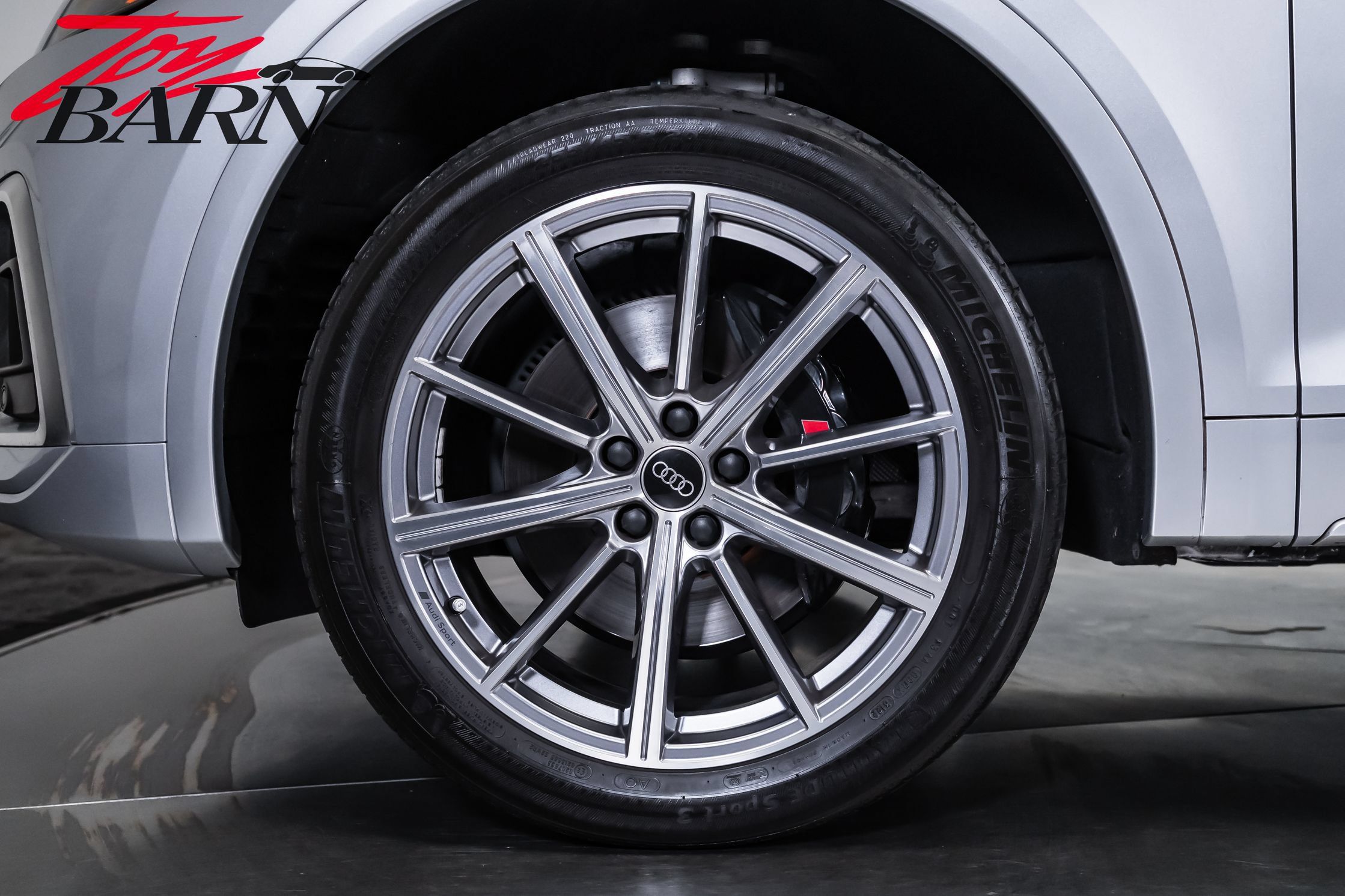 Used 2023 Audi SQ5 Premium Plus w/ Premium Plus Package AWD/4WD image 16