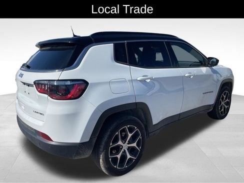 Used 2024 Jeep Compass Limited AWD/4WD image 8