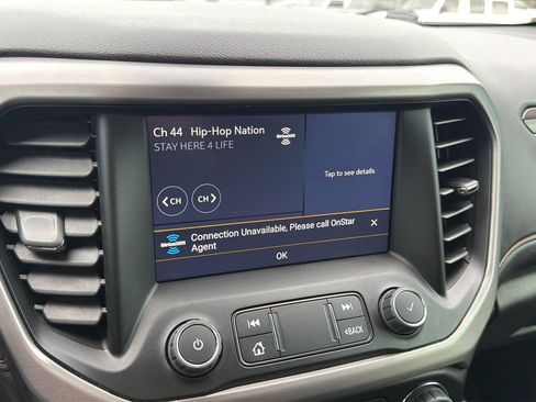 Used 2023 GMC Acadia AT4 w/ Technology Package AWD/4WD image 32