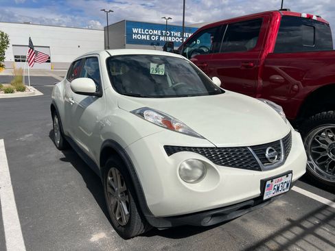 Used 2012 Nissan Juke SL FWD image 1