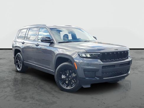 New 2025 Jeep Grand Cherokee L Altitude AWD/4WD image 1