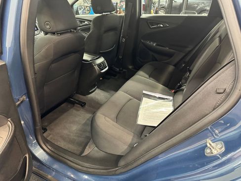 Used 2024 Chevrolet Malibu LT FWD image 16