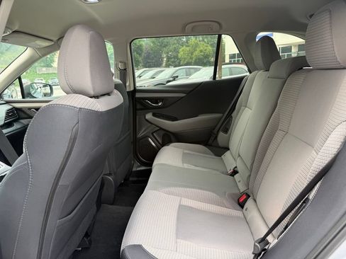 Used 2024 Subaru Outback Premium AWD/4WD image 24