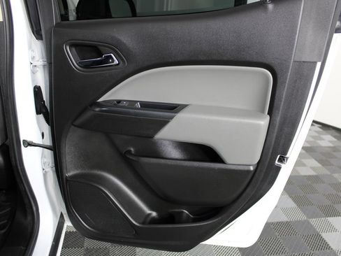 Used 2019 Chevrolet Colorado LT AWD/4WD image 26