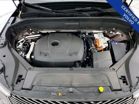 Used 2025 Volvo XC90 T8 Ultra image 12