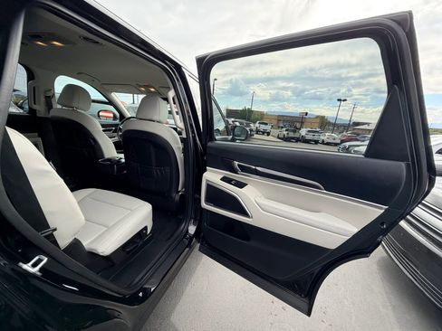 Used 2024 Kia Telluride S AWD/4WD image 18