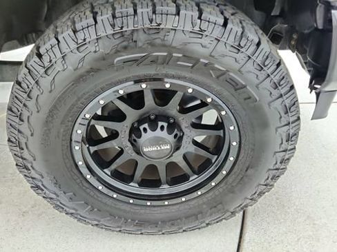 Used 2020 Ford F350 Limited w/ FX4 Off-Road Package image 58