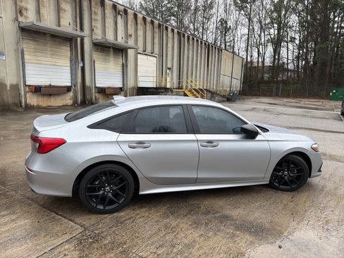 Used 2024 Honda Civic Sport image 11