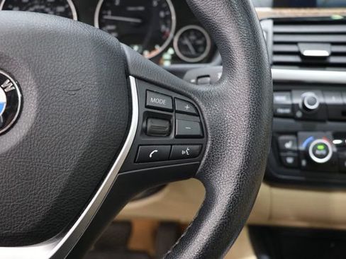 Used 2014 BMW 328i xDrive Sedan AWD/4WD image 23