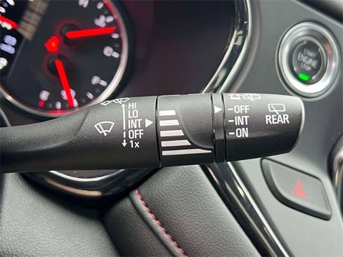 Used 2019 Chevrolet Blazer RS image 27