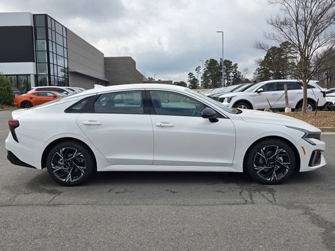 New 2026 Kia K5 GT-Line image 8