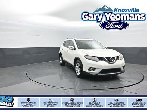 Used 2015 Nissan Rogue SV w/ SV Premium Package image 1
