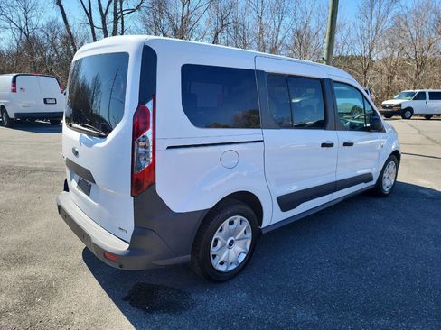 Used 2018 Ford Transit Connect XL image 8