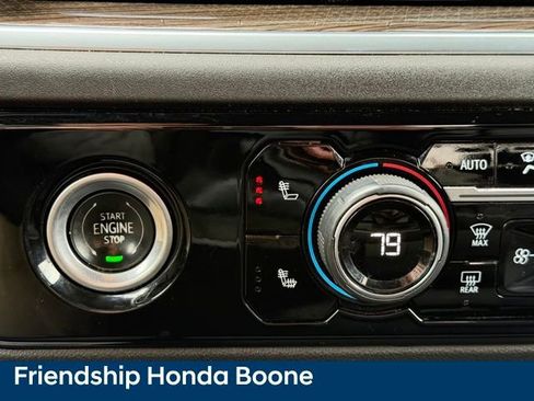 Used 2022 Chevrolet Silverado 1500 LT image 31