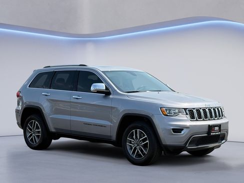 Used 2021 Jeep Grand Cherokee Limited RWD image 7