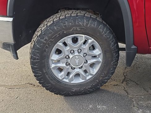 Used 2020 Chevrolet Silverado 3500 LT image 41