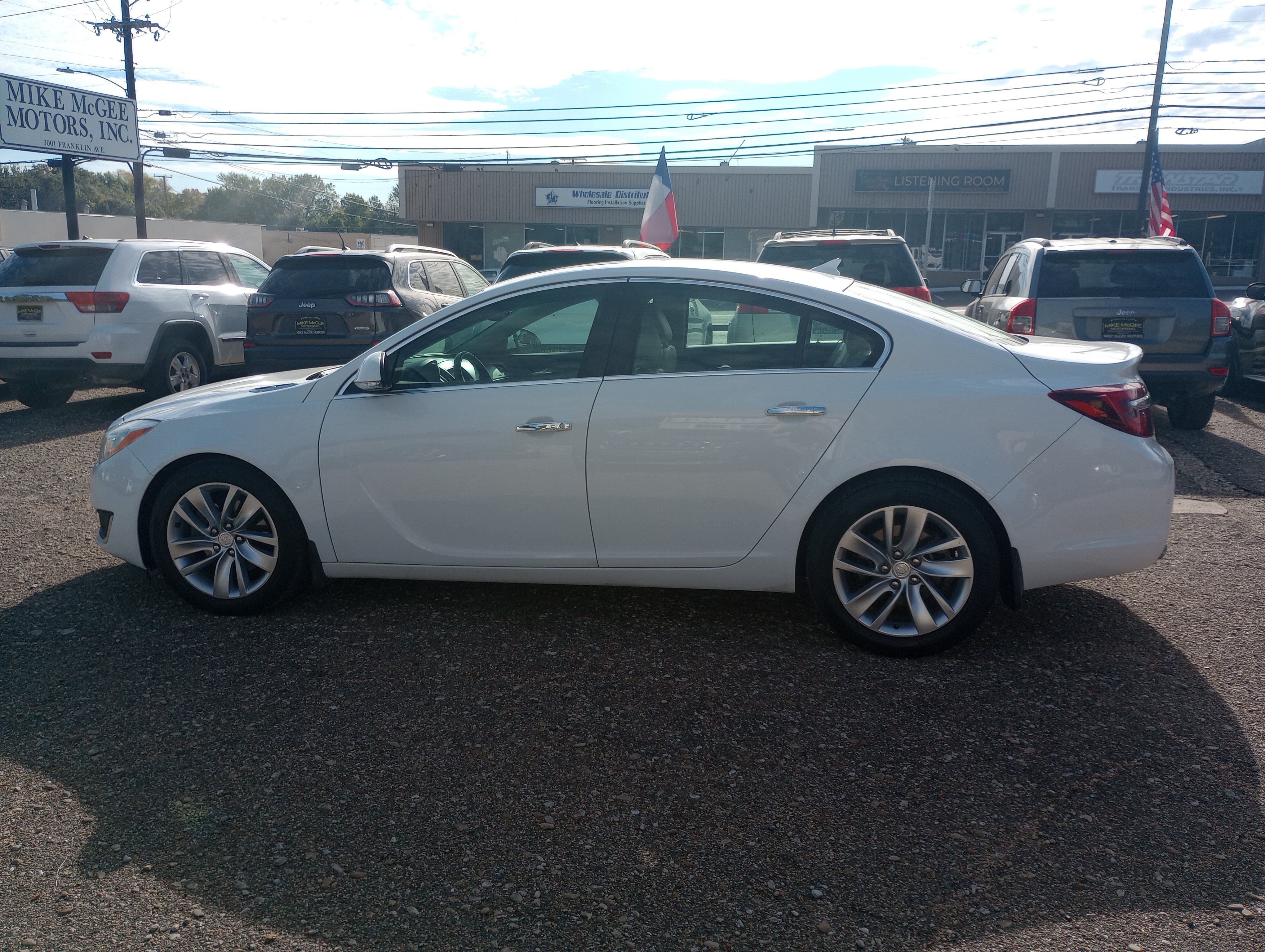 Used 2014 Buick Regal Premium FWD image 4