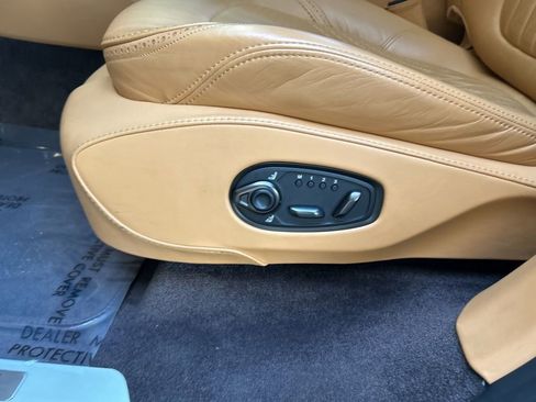 Used 2021 Aston Martin DBX AWD/4WD image 51