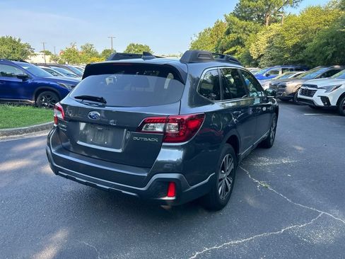 Used 2019 Subaru Outback 2.5i Limited AWD/4WD image 4