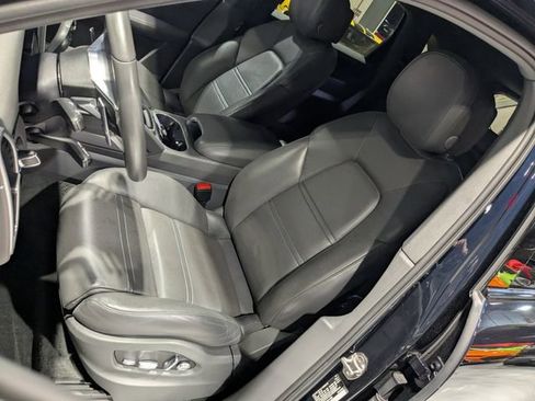 Used 2019 Porsche Cayenne AWD/4WD image 23