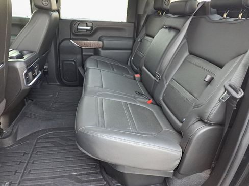 Used 2020 GMC Sierra 2500 Denali w/ Denali Ultimate Package AWD/4WD image 7