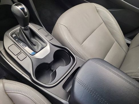 Used 2017 Hyundai Santa Fe Sport image 26