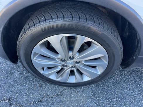 Used 2018 Buick Encore Preferred image 24
