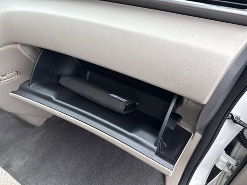 Used 2017 Honda Odyssey SE image 25